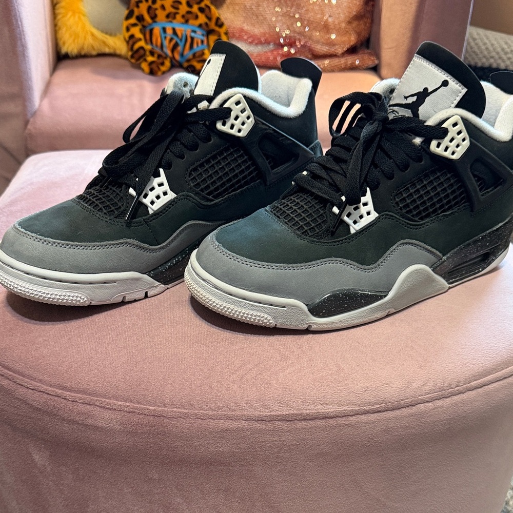 Jordan Black and Gray Retro Basketball Sneakers